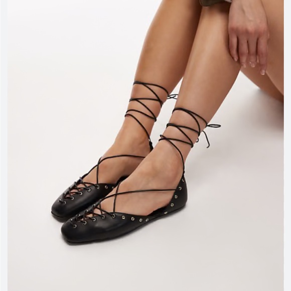 NWT Jeffrey Campbell Lauren Corset Laced Flats 8.5 Black Leather - Picture 5 of 5